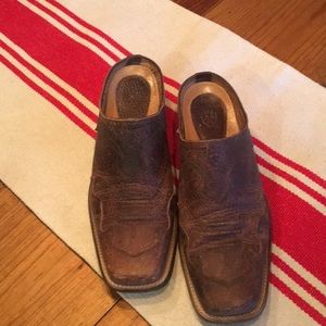 Ariat mules
